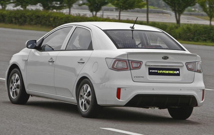  Kia Forte LPI Hybrid 2009 года  (фото 2 из 2)